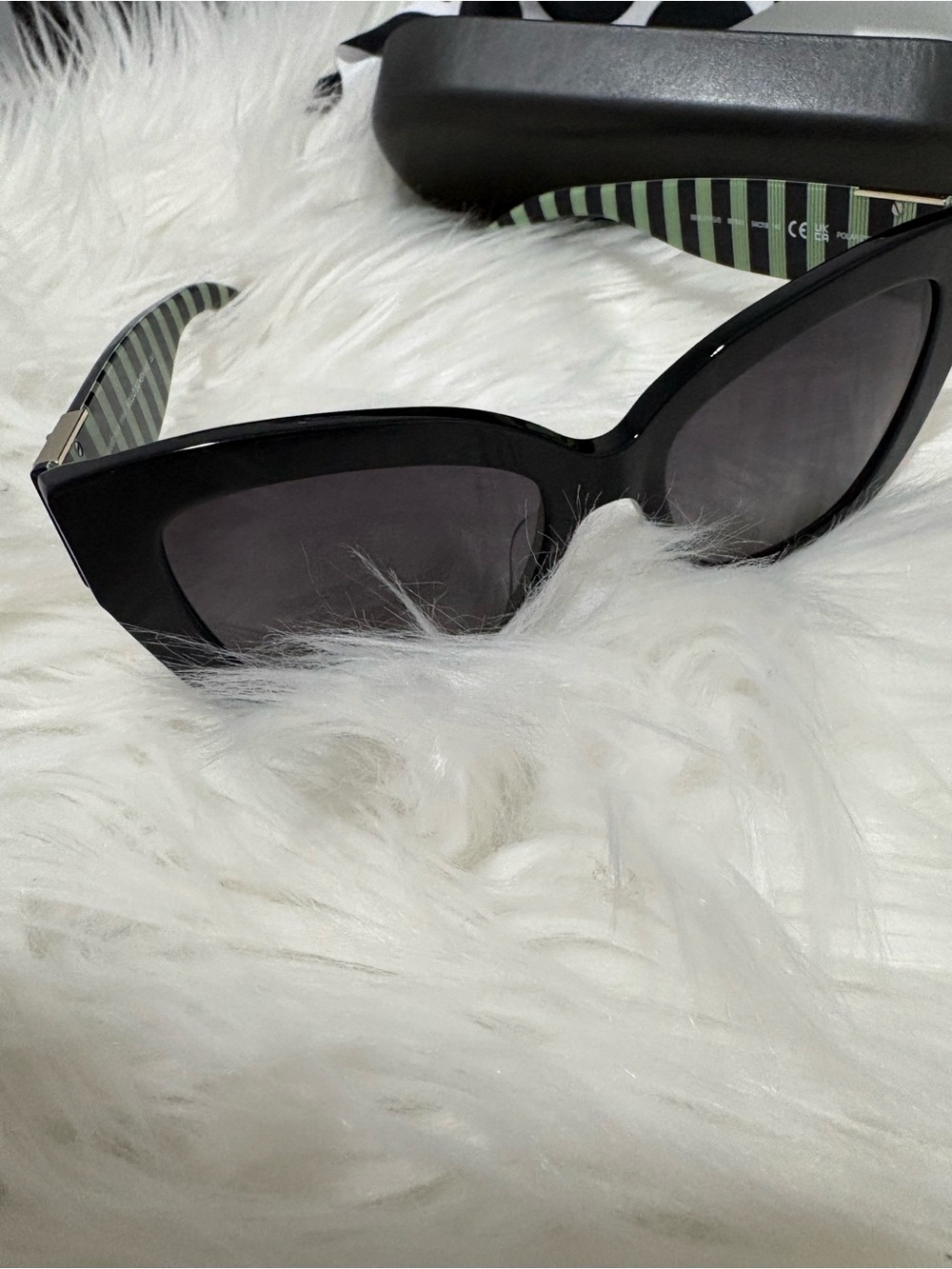 NWT Kate Spade Black Cat-Eye Sunglasses